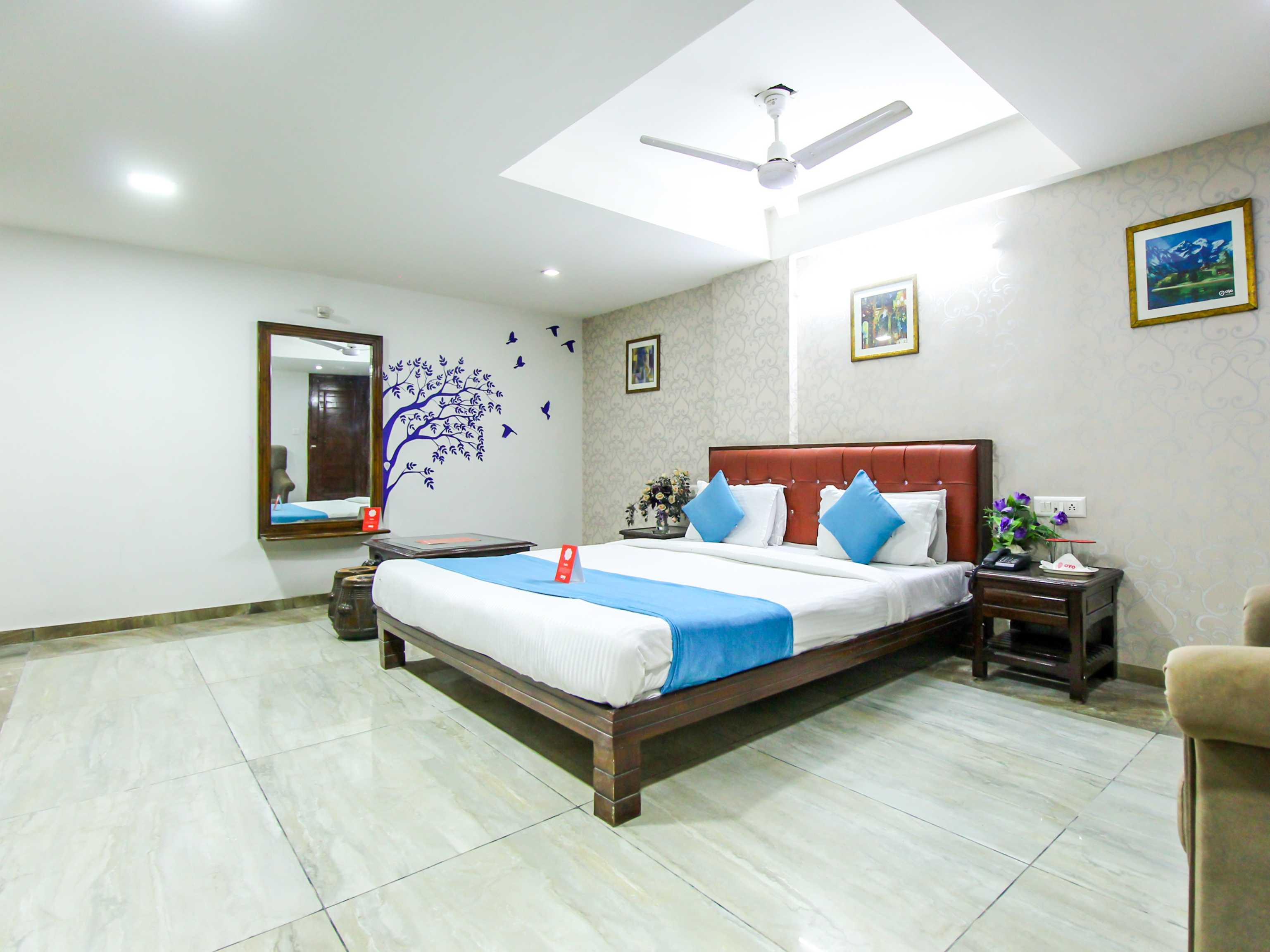Hotel Seven Ahmedabad Esterno foto